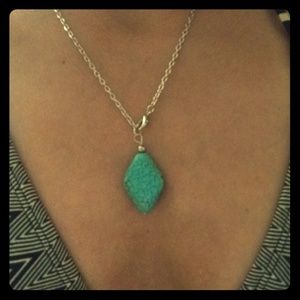 Turquoise pendant necklace